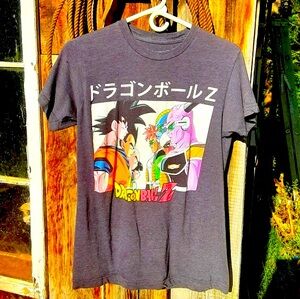 Dragon Ball Z t-shirt. Size S